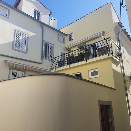 Apartment And Room Marija คิร์ก ภายนอก รูปภาพ
