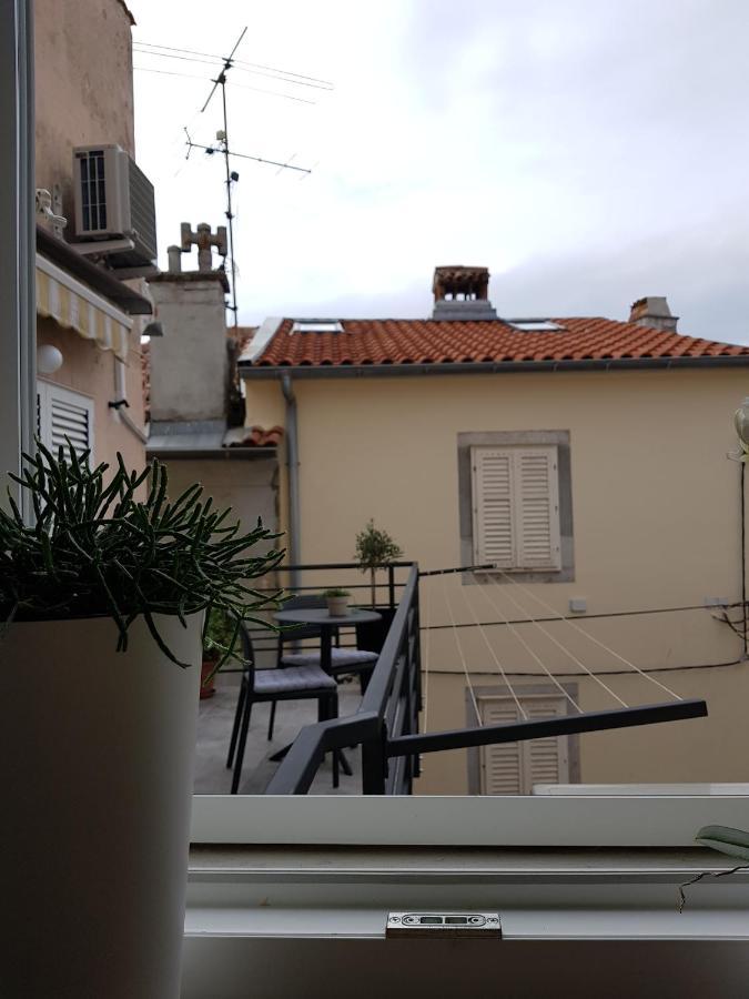 Apartment And Room Marija คิร์ก ภายนอก รูปภาพ