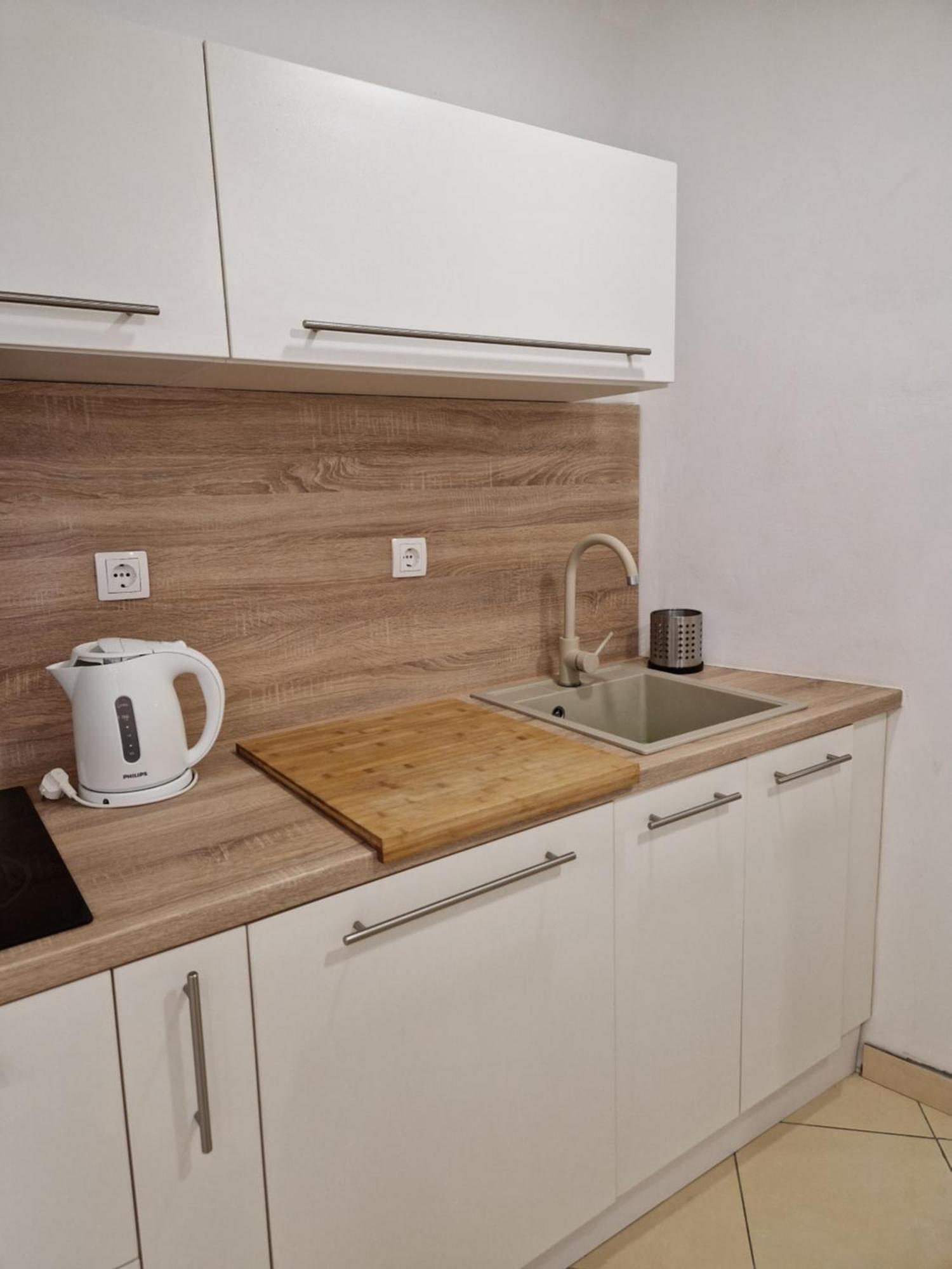Apartment And Room Marija คิร์ก ห้อง รูปภาพ