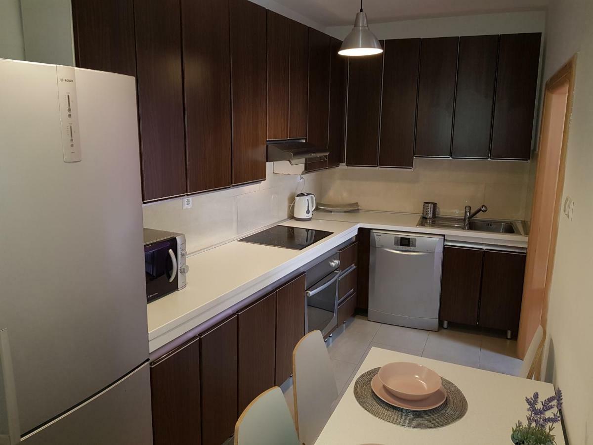 Apartment And Room Marija คิร์ก ภายนอก รูปภาพ