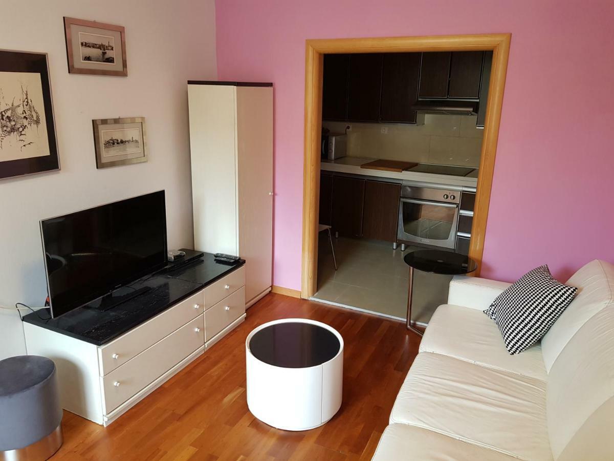Apartment And Room Marija คิร์ก ภายนอก รูปภาพ